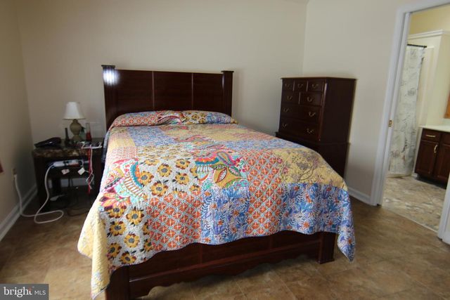 3512 ATHENA AVE, Harrisburg, PA 17110