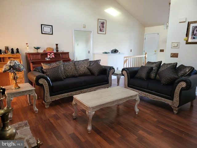 3512 ATHENA AVE, Harrisburg, PA 17110