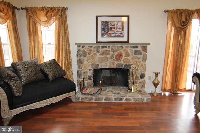 3512 ATHENA AVE, Harrisburg, PA 17110