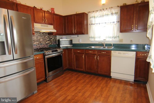 3512 ATHENA AVE, Harrisburg, PA 17110