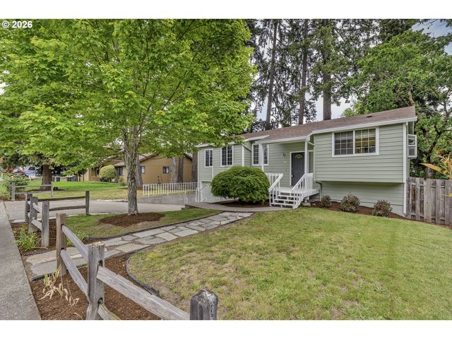 324 Se 30TH Ave, Hillsboro, OR 97123