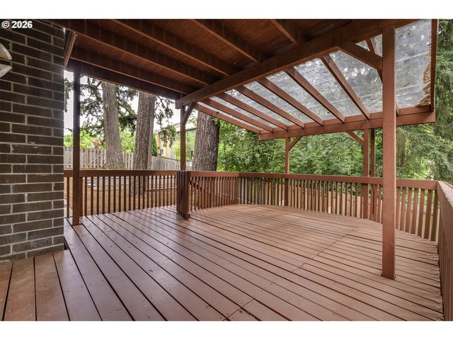 324 Se 30TH Ave, Hillsboro, OR 97123