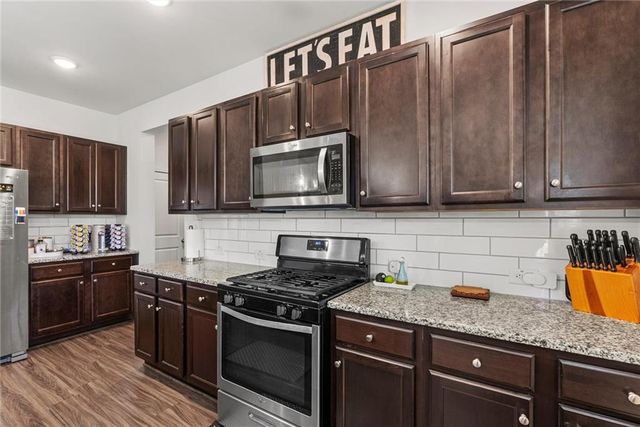 7378 Embassy Trace, Riverdale, GA 30296