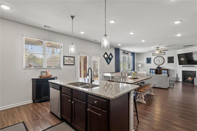 7378 Embassy Trace, Riverdale, GA 30296