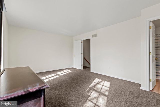 1937 WEXFORD RD, Palmyra, PA 17078