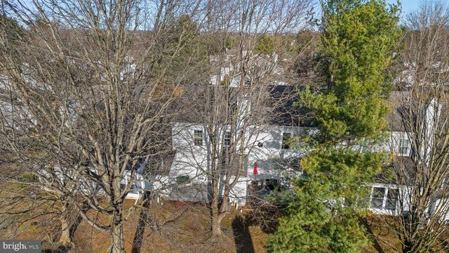 1937 WEXFORD RD, Palmyra, PA 17078