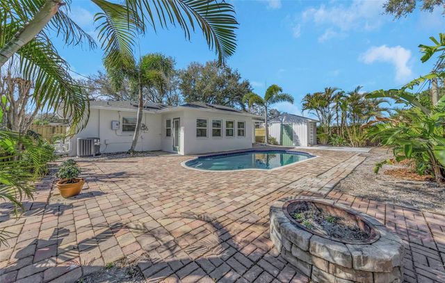 1655 SAN ROY DRIVE, Dunedin, FL 34698