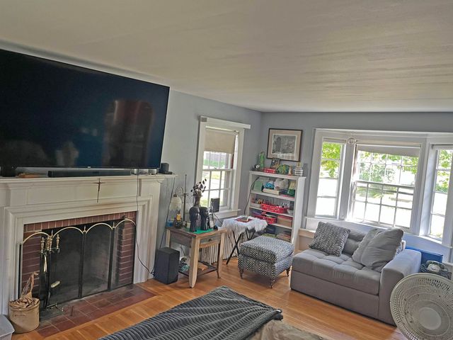 19 Williams Terrace, Rockingham, VT 05101