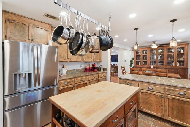 18115 Burke Dr, Plymouth, CA 95669