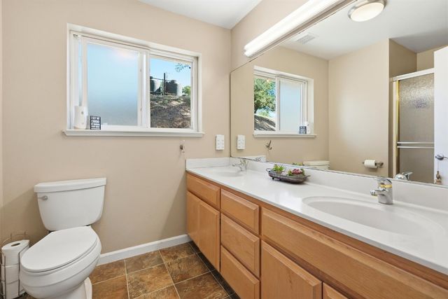 18115 Burke Dr, Plymouth, CA 95669