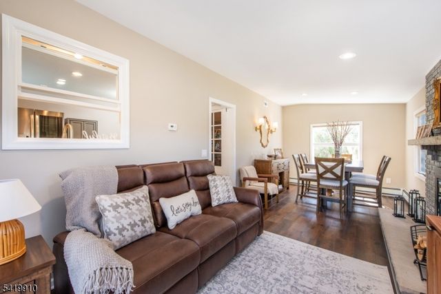 219 Linden Rd, Wayne Twp., NJ 07470