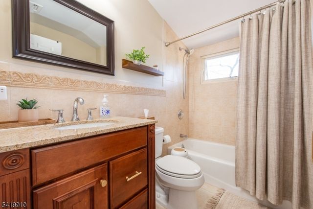 219 Linden Rd, Wayne Twp., NJ 07470