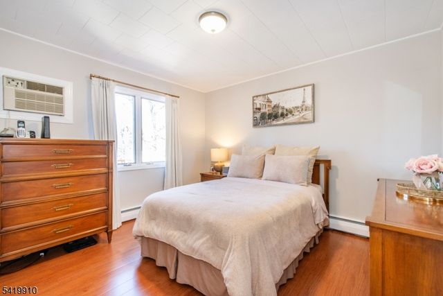 219 Linden Rd, Wayne Twp., NJ 07470