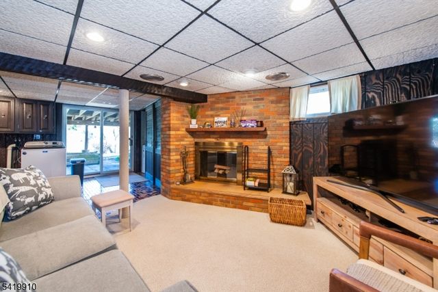 219 Linden Rd, Wayne Twp., NJ 07470