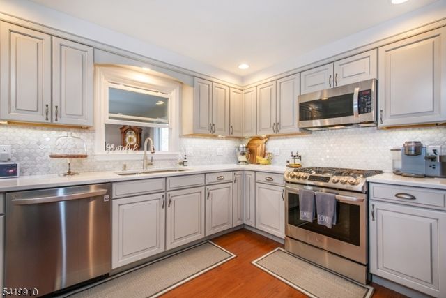 219 Linden Rd, Wayne Twp., NJ 07470