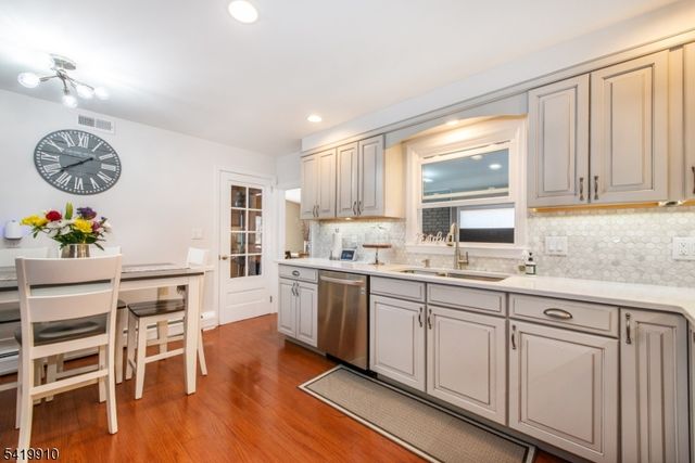 219 Linden Rd, Wayne Twp., NJ 07470