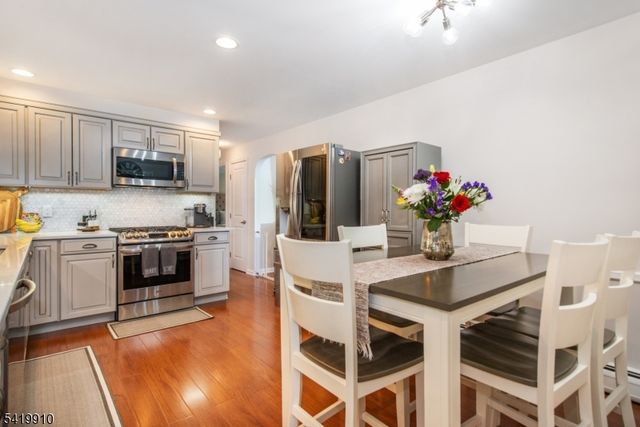 219 Linden Rd, Wayne Twp., NJ 07470