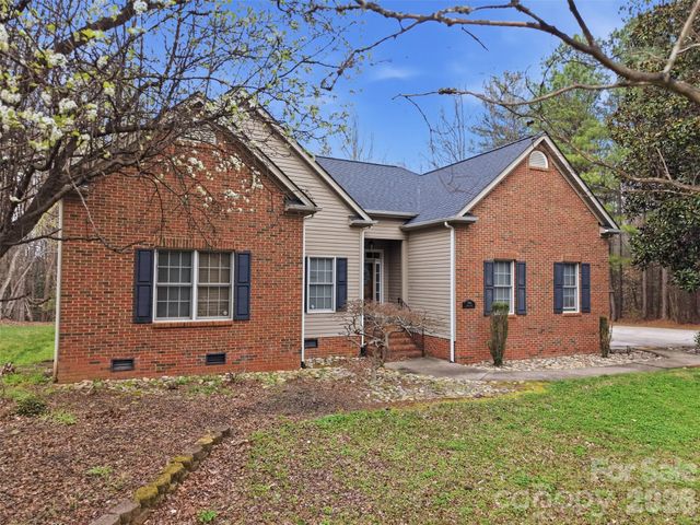 7594 Church Road, Taylorsville, NC 28681