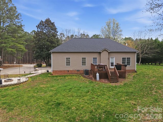 7594 Church Road, Taylorsville, NC 28681