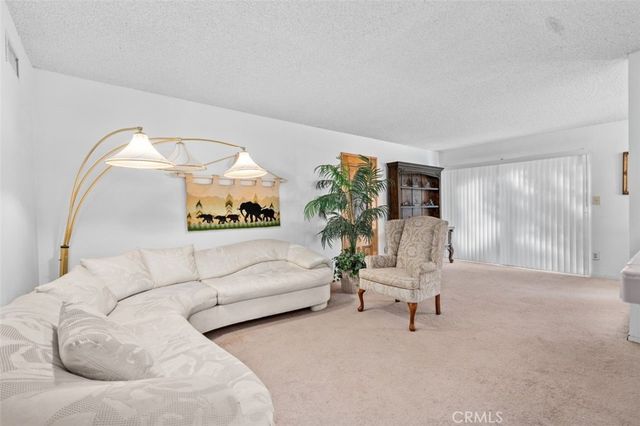 8401 Natalie Lane, West Hills, CA 91304