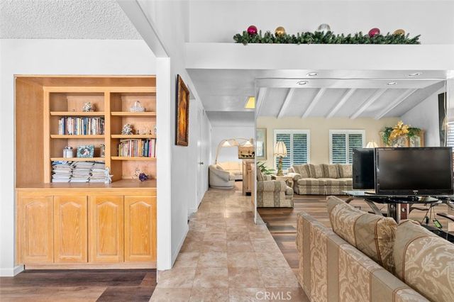 8401 Natalie Lane, West Hills, CA 91304