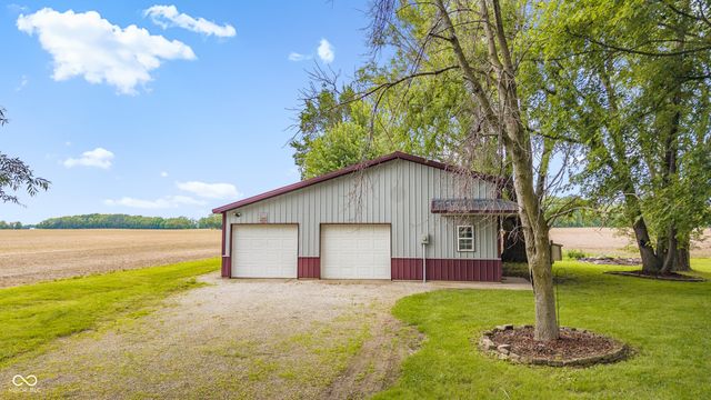 20 E 400 S, Tipton, IN 46072