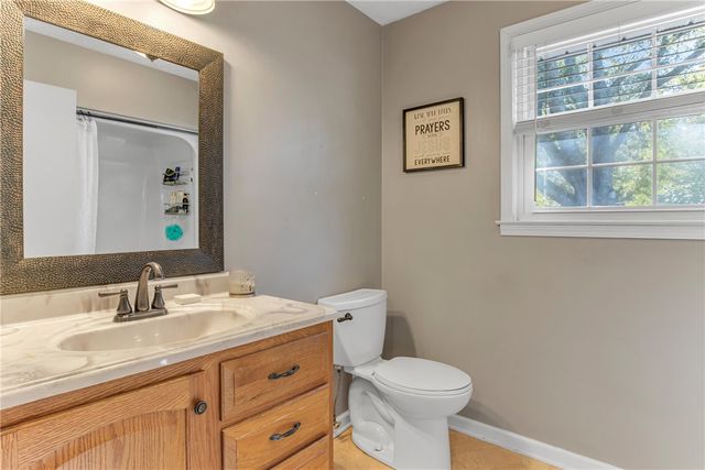 8 Pinecrest Drive, Williamston, SC 29697