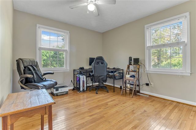 8 Pinecrest Drive, Williamston, SC 29697