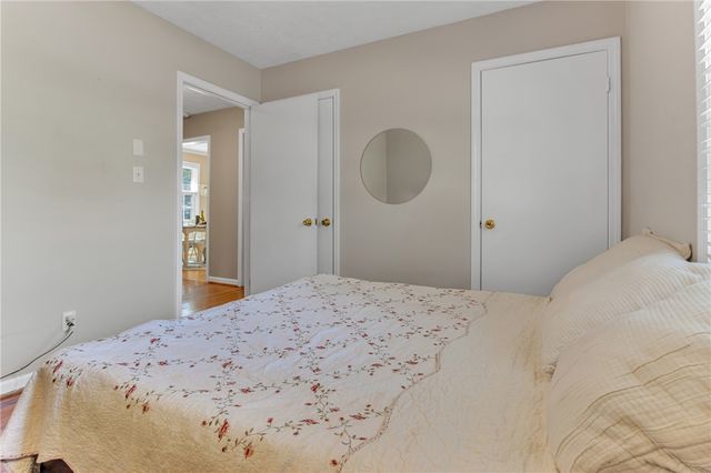 8 Pinecrest Drive, Williamston, SC 29697