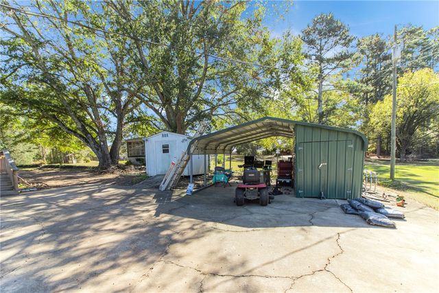 8 Pinecrest Drive, Williamston, SC 29697