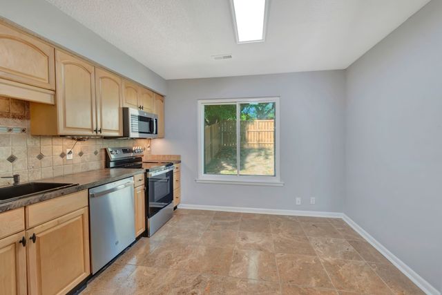 4815 Quail Hollow Dr, Old Hickory, TN 37138