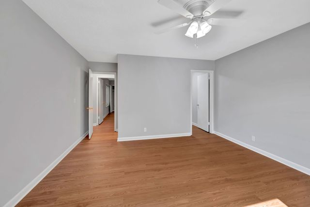 4815 Quail Hollow Dr, Old Hickory, TN 37138