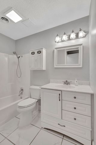 4815 Quail Hollow Dr, Old Hickory, TN 37138