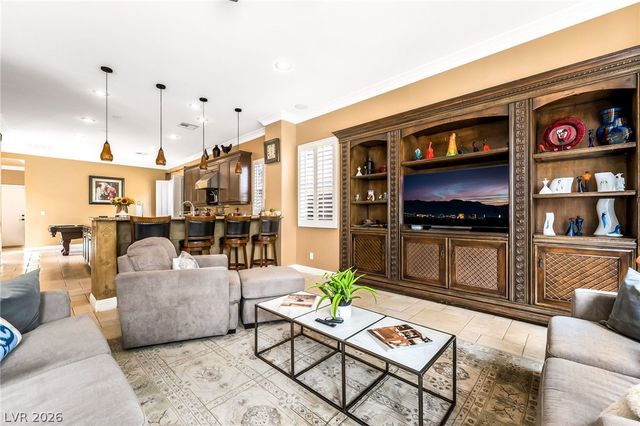 7904 Galloping Hills Street, Las Vegas, NV 89113