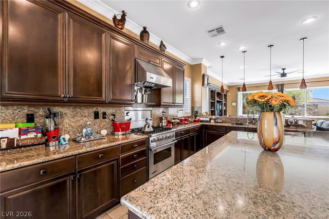 7904 Galloping Hills Street, Las Vegas, NV 89113