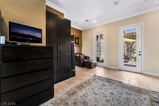7904 Galloping Hills Street, Las Vegas, NV 89113