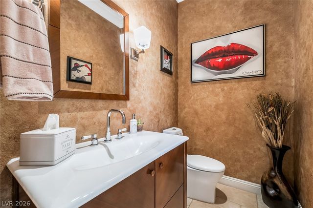 7904 Galloping Hills Street, Las Vegas, NV 89113