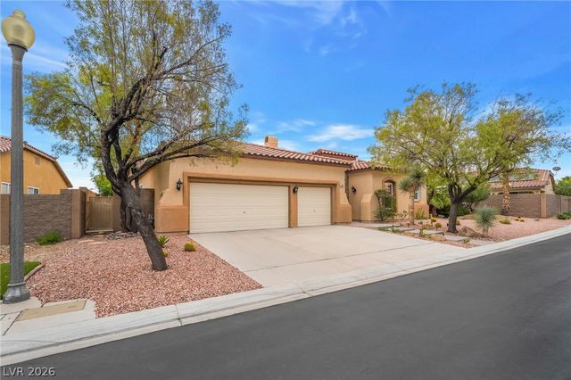 7904 Galloping Hills Street, Las Vegas, NV 89113