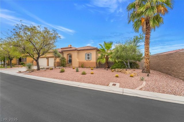 7904 Galloping Hills Street, Las Vegas, NV 89113