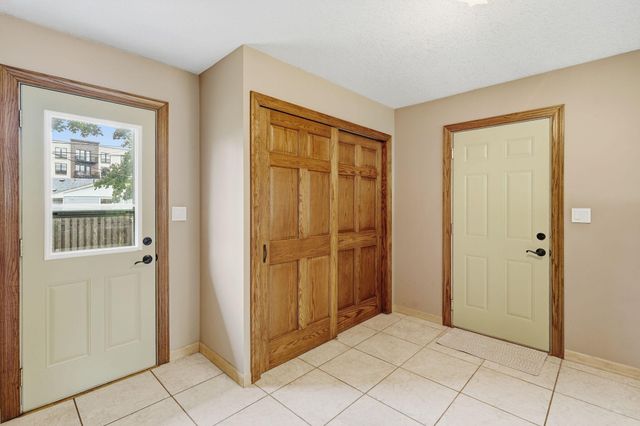 8413 Meadow Lake Road E, New Hope, MN 55428