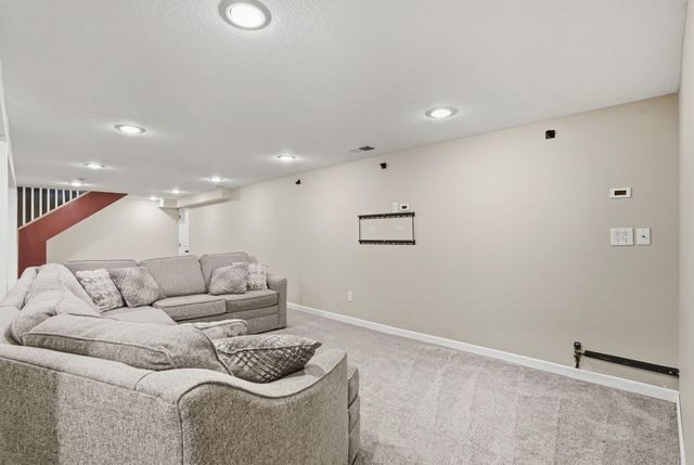 8413 Meadow Lake Road E, New Hope, MN 55428