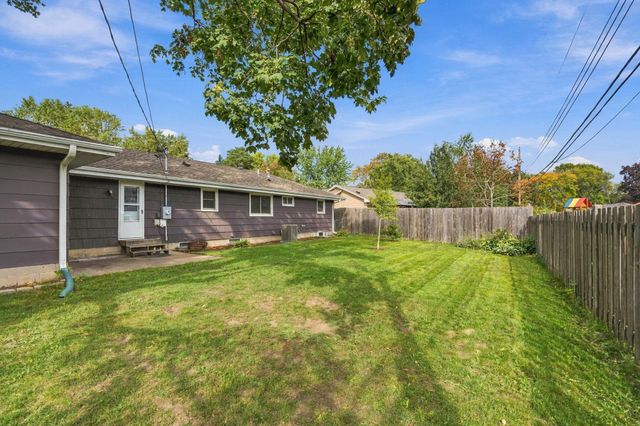 8413 Meadow Lake Road E, New Hope, MN 55428