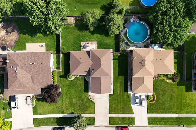 12551 W Martingale Lane, Homer Glen, IL 60491