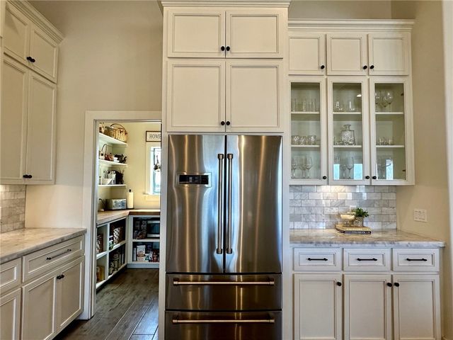 266 E County Road 2180, Kingsville, TX 78363