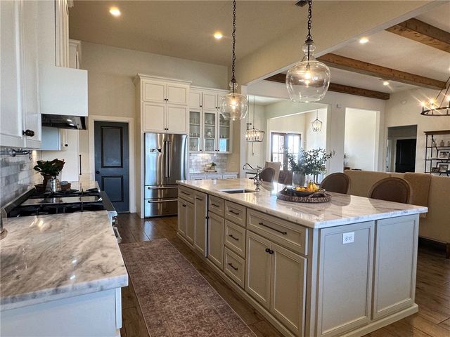 266 E County Road 2180, Kingsville, TX 78363