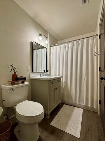 266 E County Road 2180, Kingsville, TX 78363