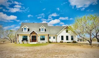 266 E County Road 2180, Kingsville, TX 78363