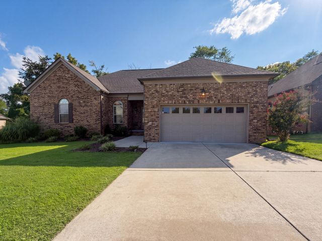 234 Hickory Pointe Dr, Lebanon, TN 37087