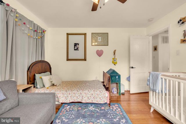 6616 KERNS RD, Falls Church, VA 22042