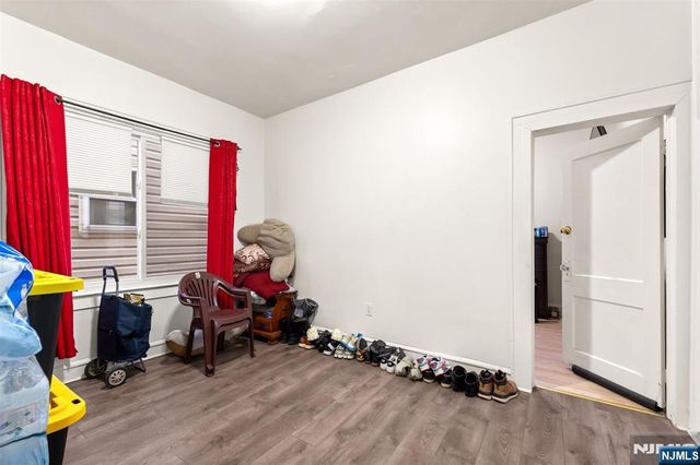 92 Devine Street, Newark, NJ 07106